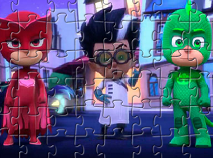 Puzzle cu Eroii in Pijama